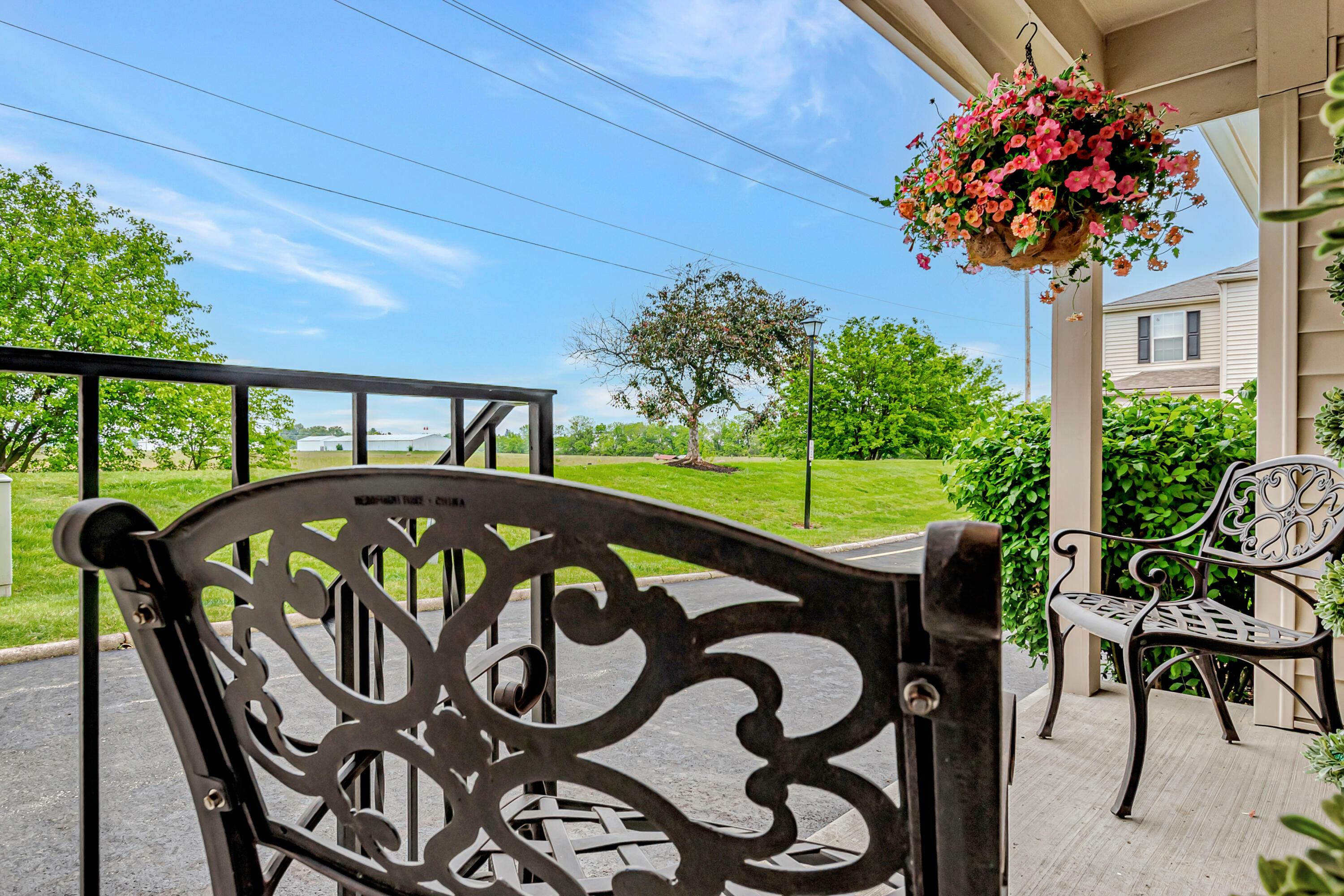 Property Photo: 2514 Maxim Lane OH 43235