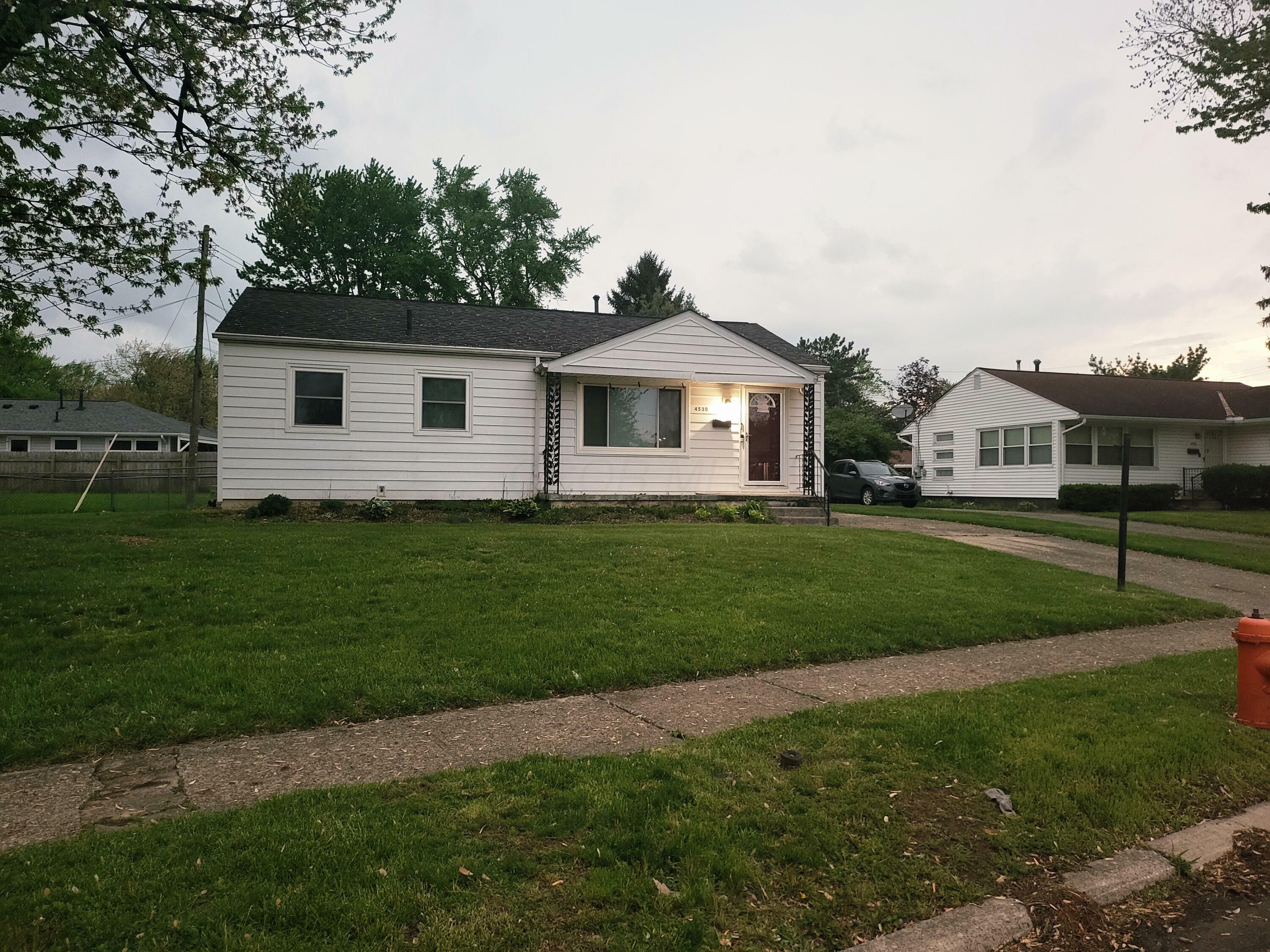 Property Photo: 4530 Amesbury Road OH 43227