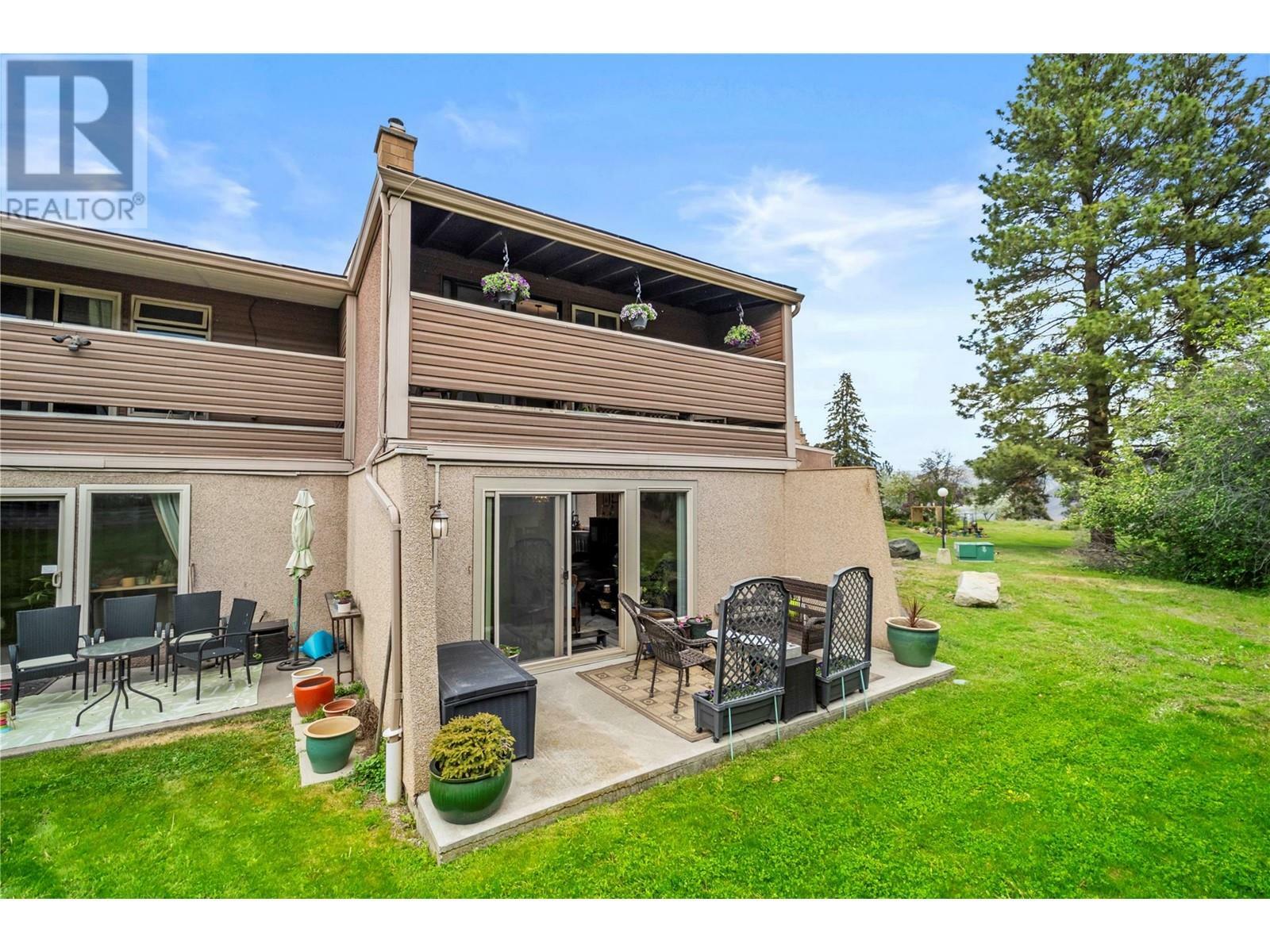 1555 Summit Drive 18  Kamloops BC V2E 1E9 photo