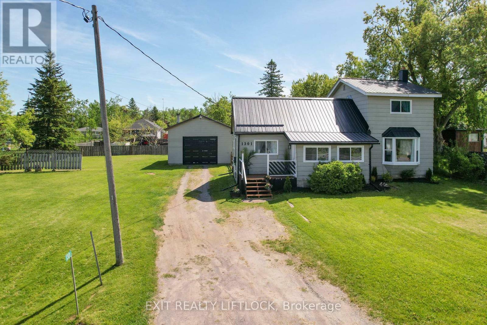 Property Photo: 1301 County Rd 28 ON K0L 1V0