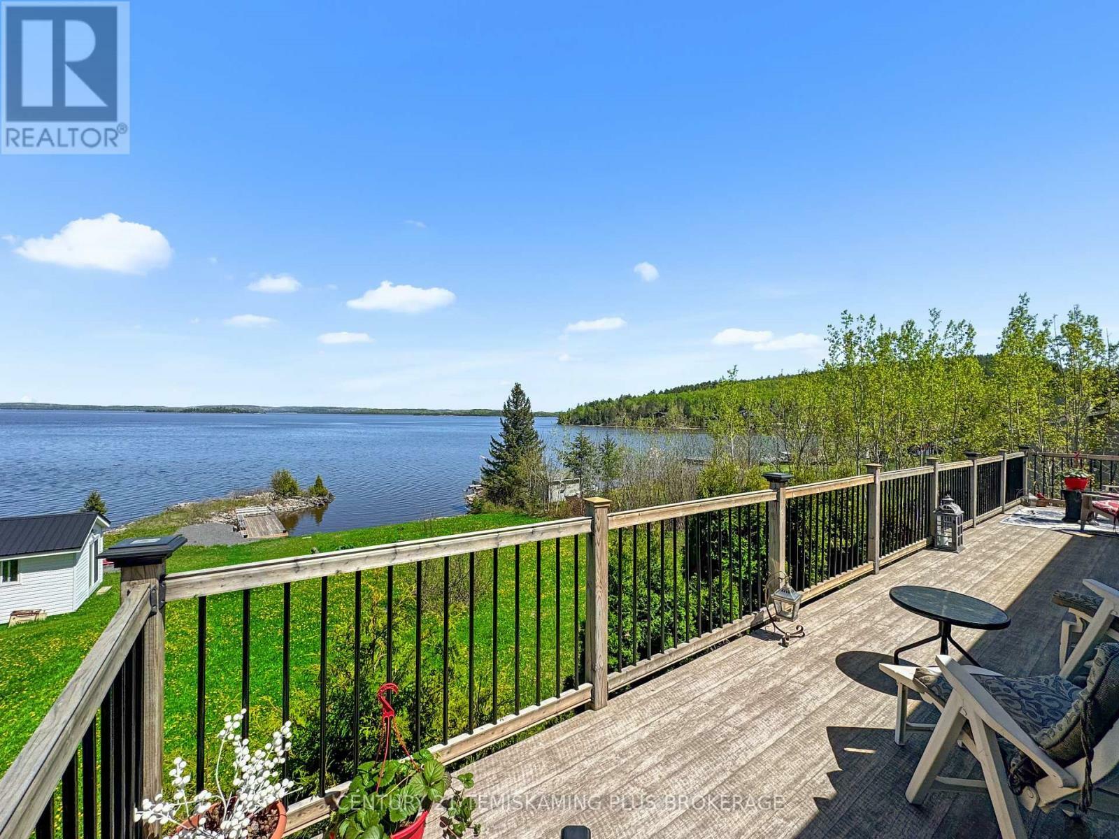 Photo de la propriété: 501178 Berry Road ON P0J 1P0