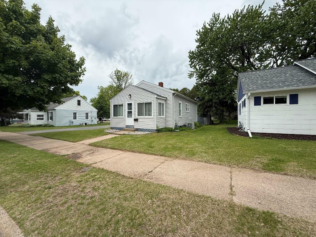 Property Photo: 908 North 7th Avenue WI 54401