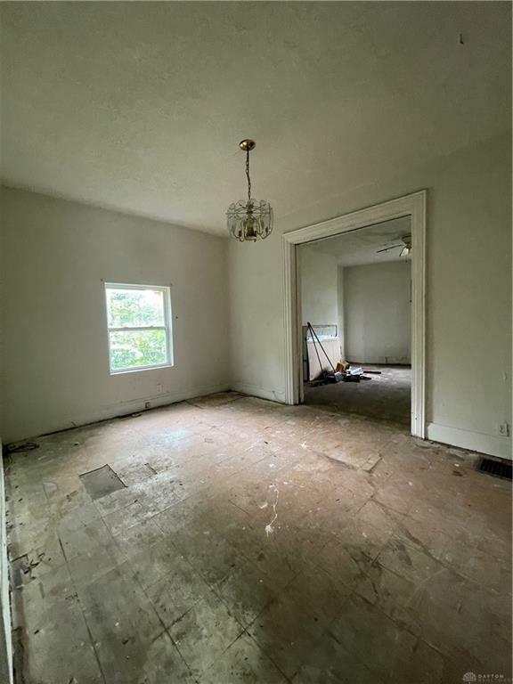 Property Photo: 404 Oxford Avenue OH 45402