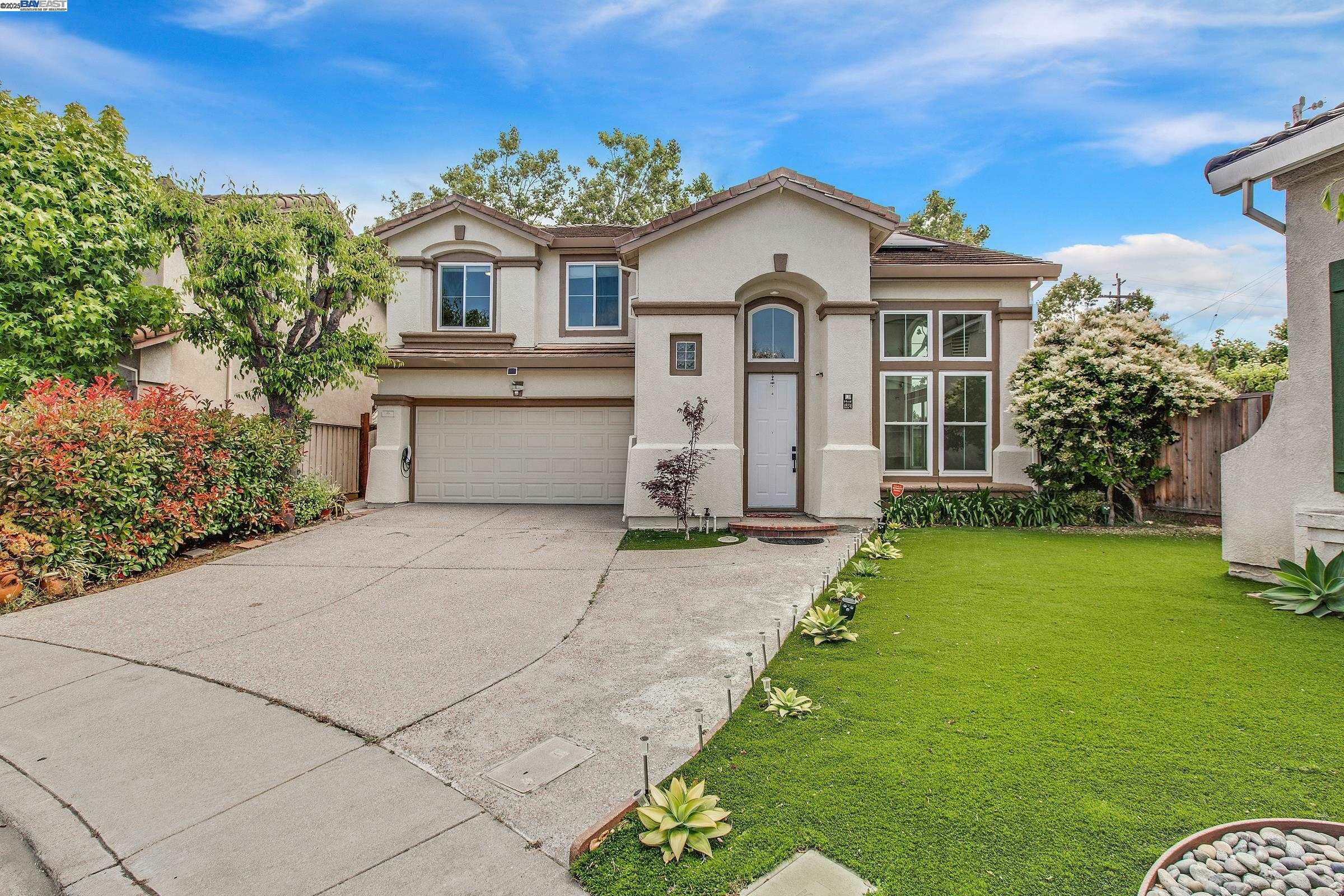Property Photo: 1205 Amber Court CA 94577