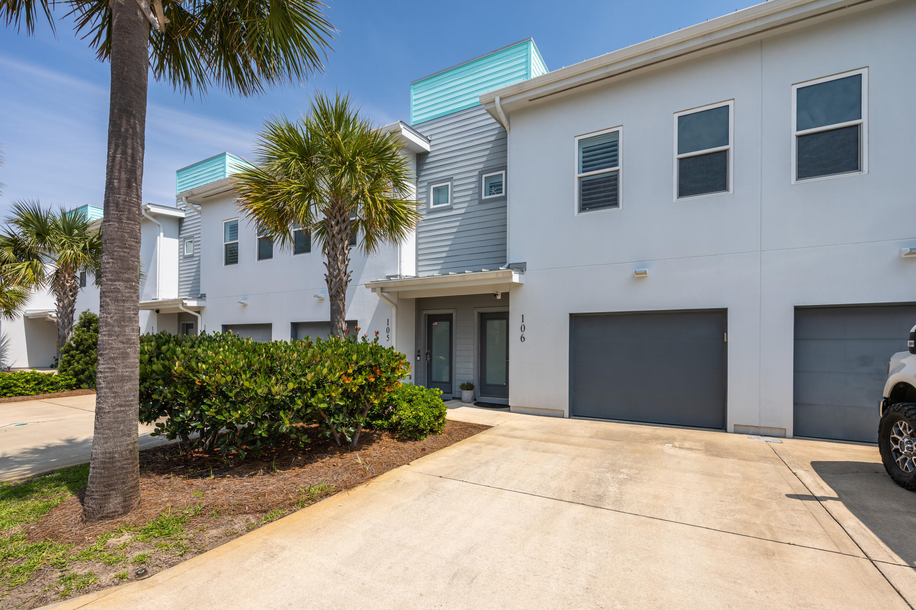 Property Photo: 340 Bluefish Drive 106 FL 32548
