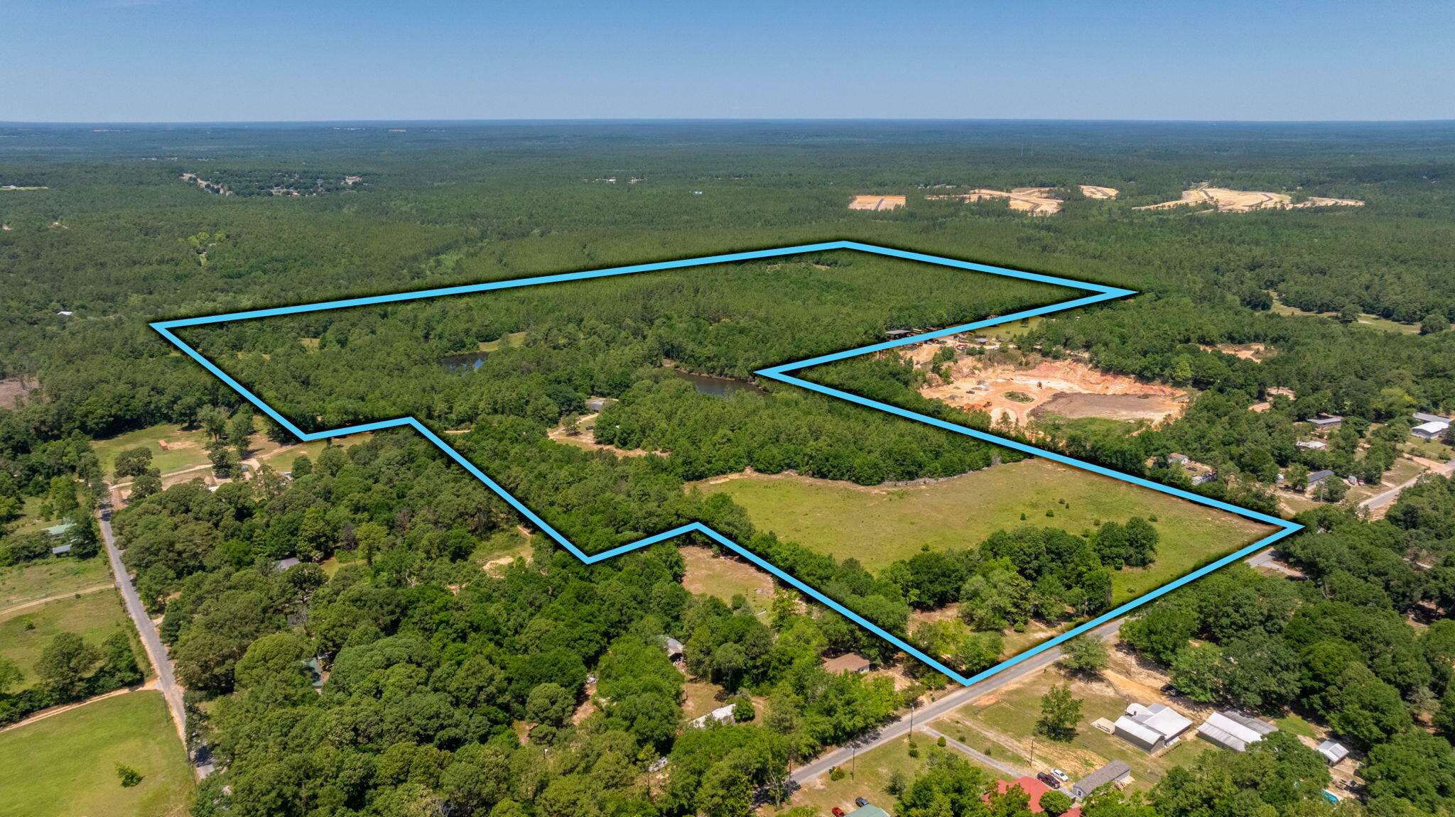 Property Photo: 6176 Barnes Road FL 32536