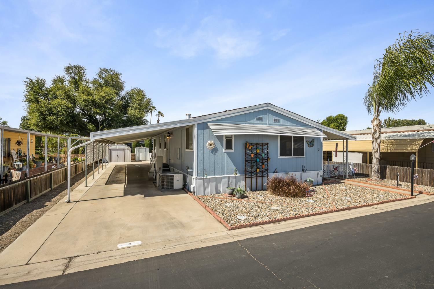 Property Photo:  2627 W Midvalley Spc 3  CA 93277 