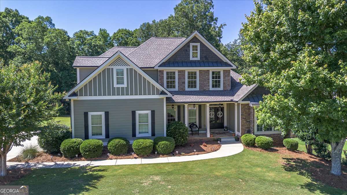 Property Photo: 1917 Hearthstone Court GA 30680