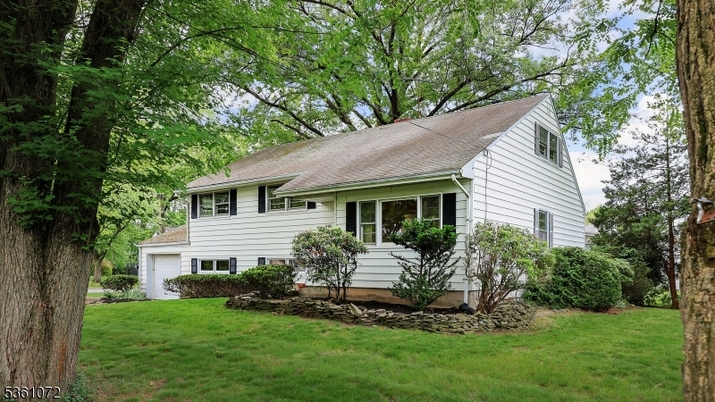 Property Photo: 1440 Boynton Ave NJ 07090
