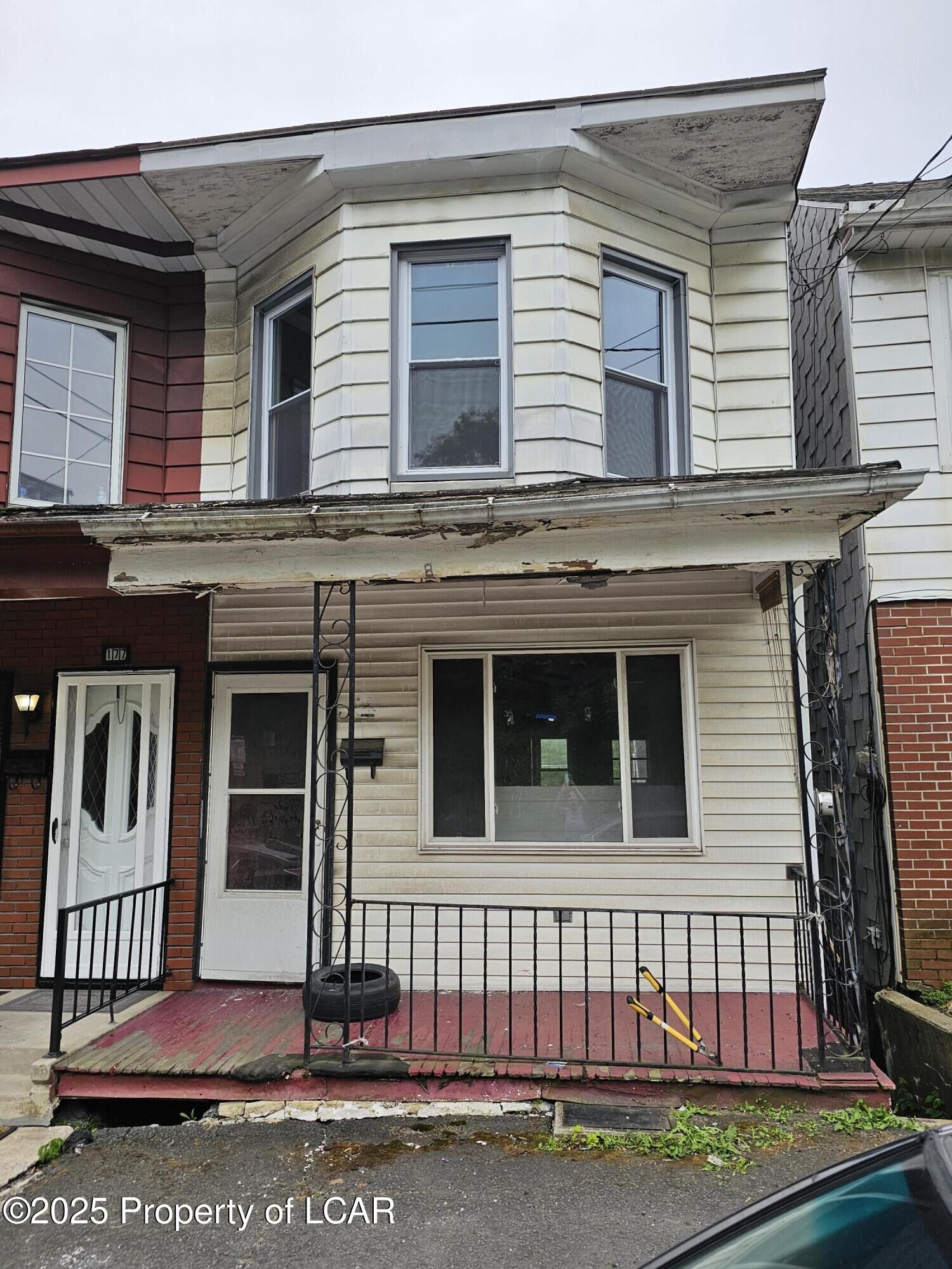 Property Photo: 179 Valley St PA 17959