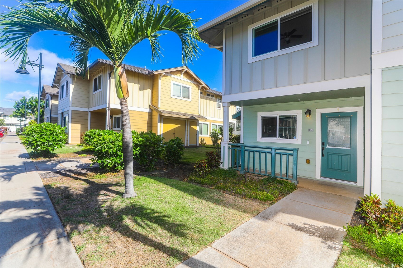 Property Photo:  724 Kakala Street 1801  HI 96706 