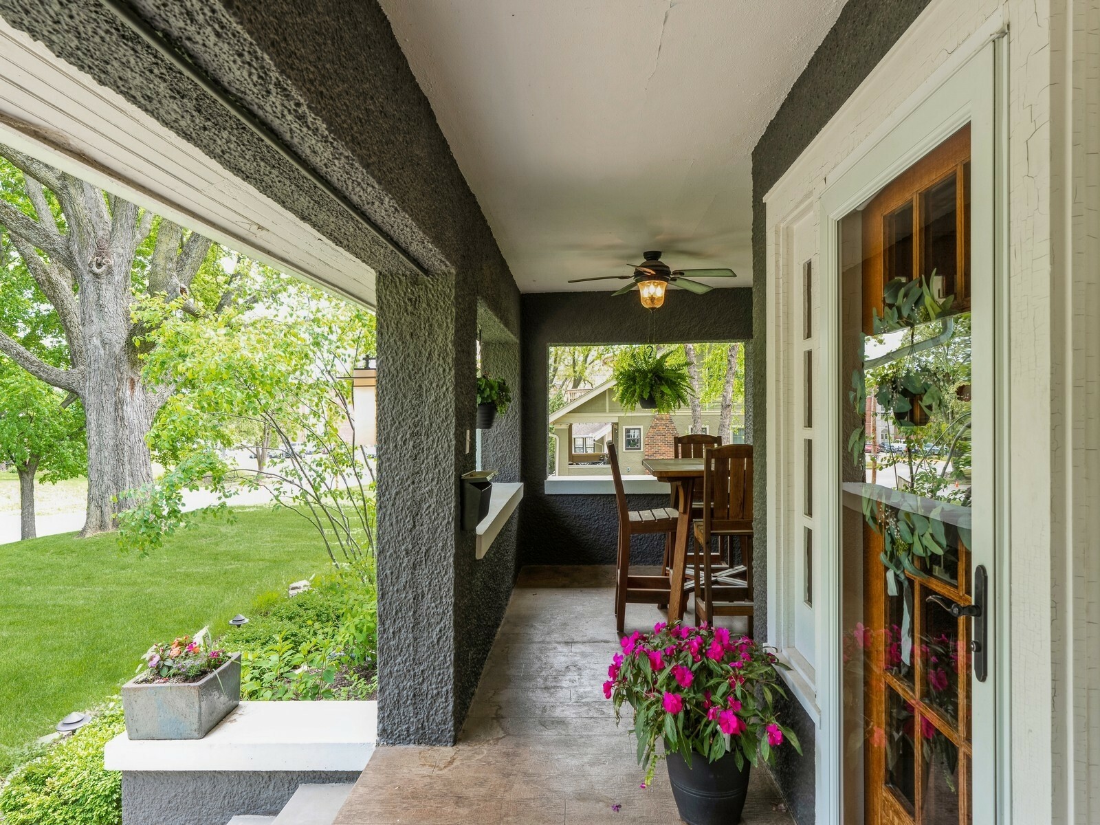 Property Photo: 912 45th Street IA 50312
