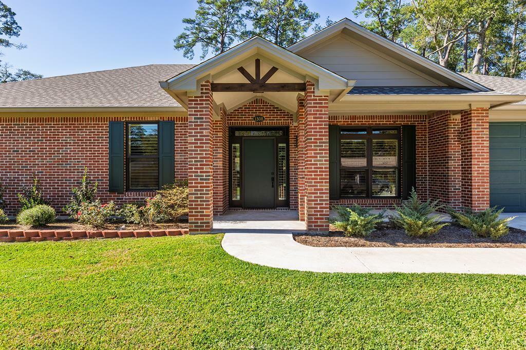 1308 Walnut Bend Drive  Lufkin TX 75904 photo