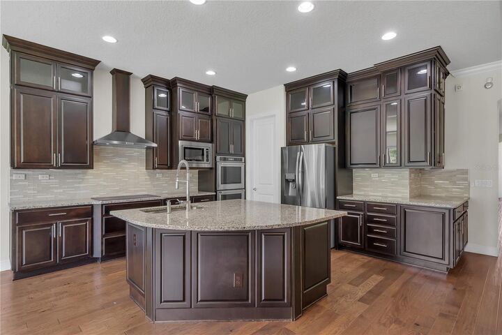 Property Photo:  11741 Savona Way  FL 32827 