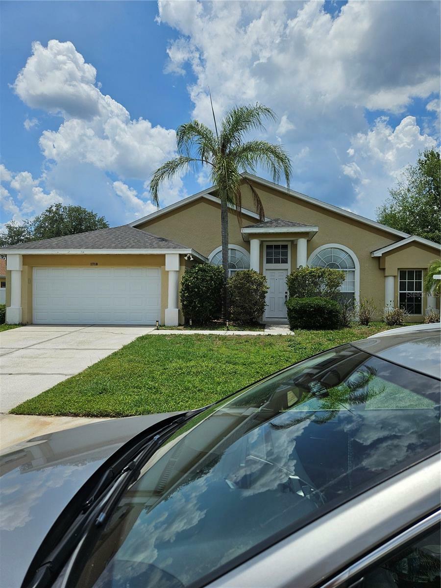 Property Photo: 1710 Canoe Creek Road FL 32766