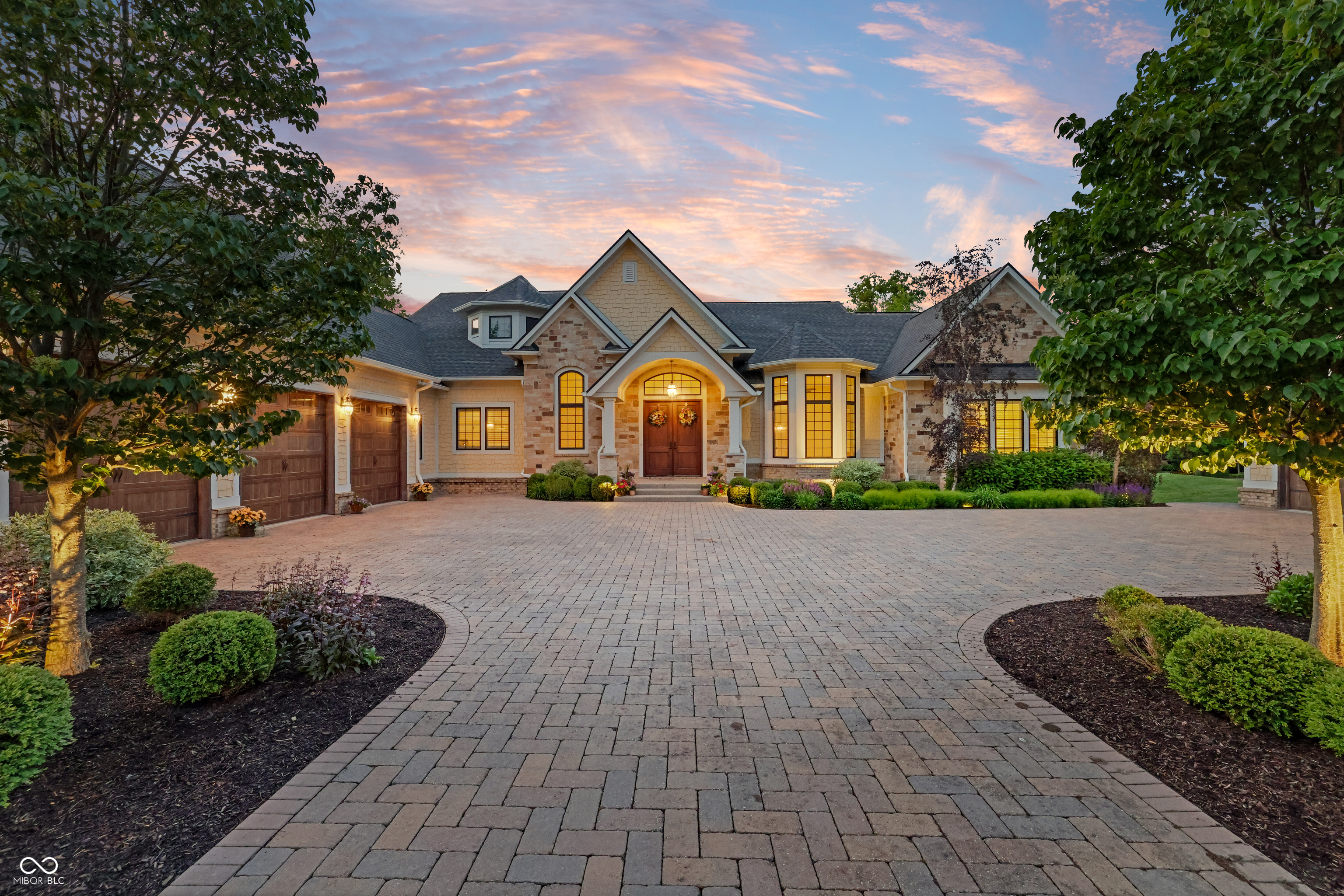 860 Chatham Hills Boulevard  Westfield IN 46074 photo