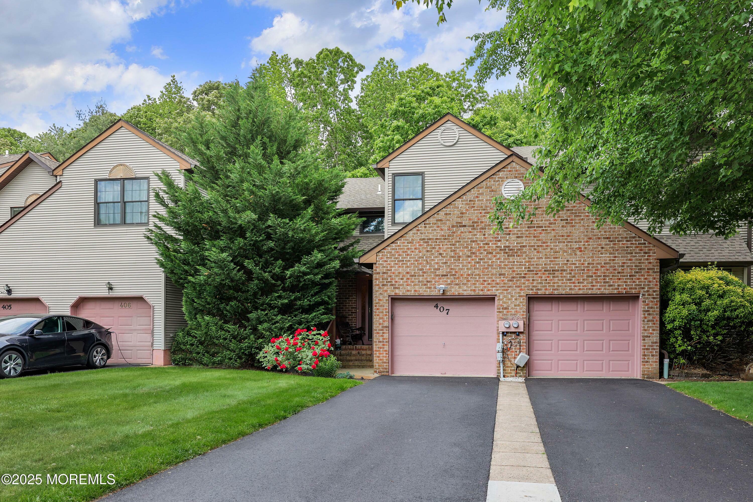 Property Photo: 407 Oak Knoll Drive 40-7 NJ 07726
