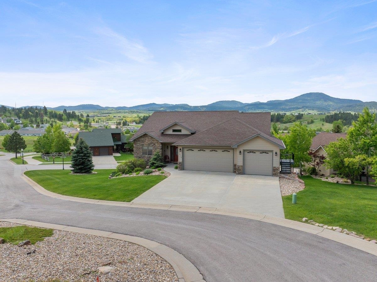 Property Photo: 1818 Roundup Circle SD 57783