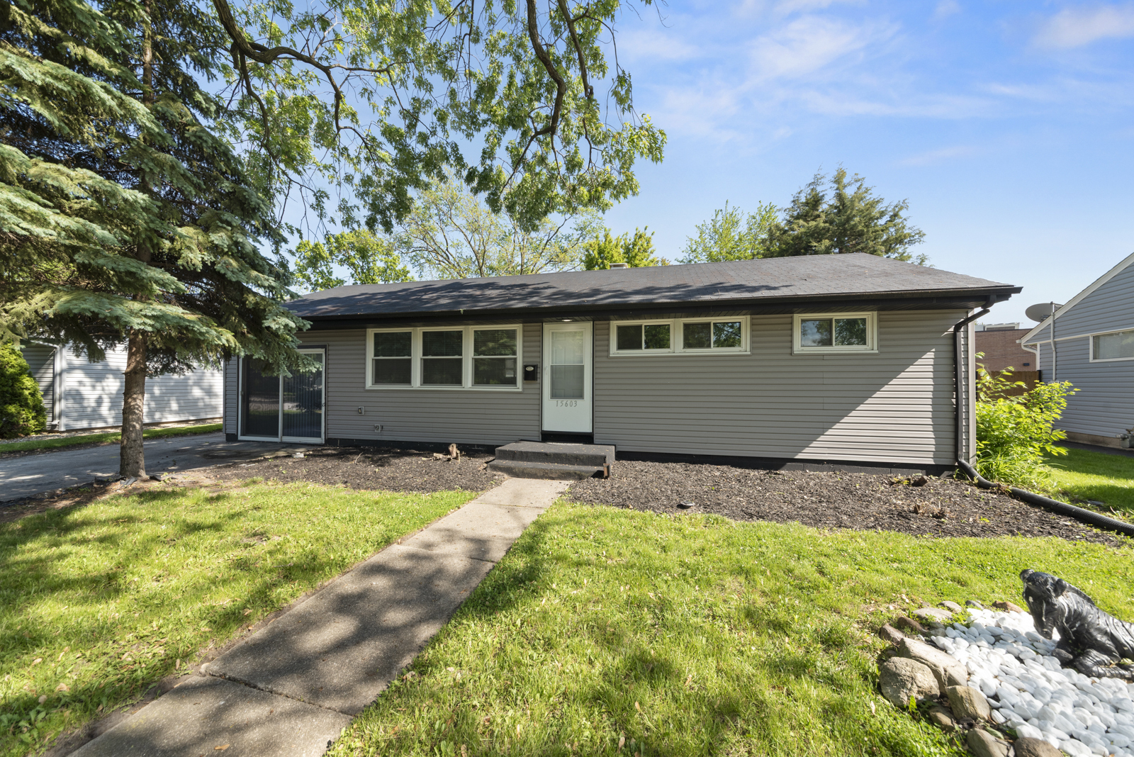Property Photo: 15603 Park Lane IL 60473