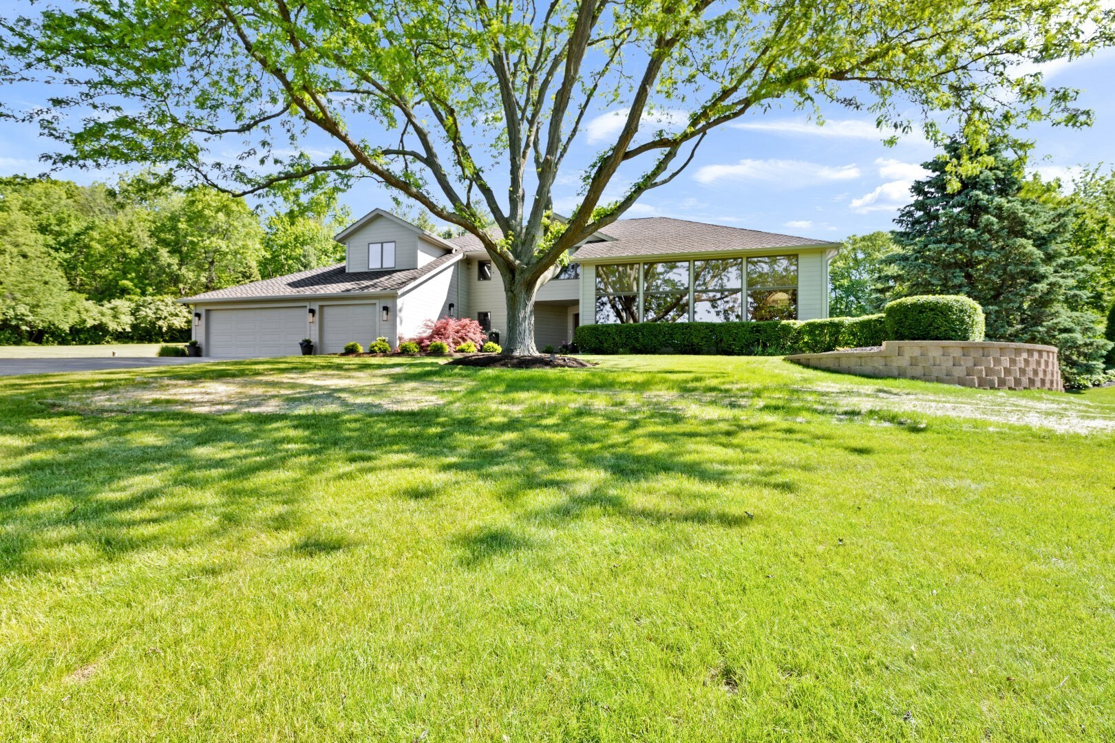 Property Photo: 1256 Barberry Lane IL 61008