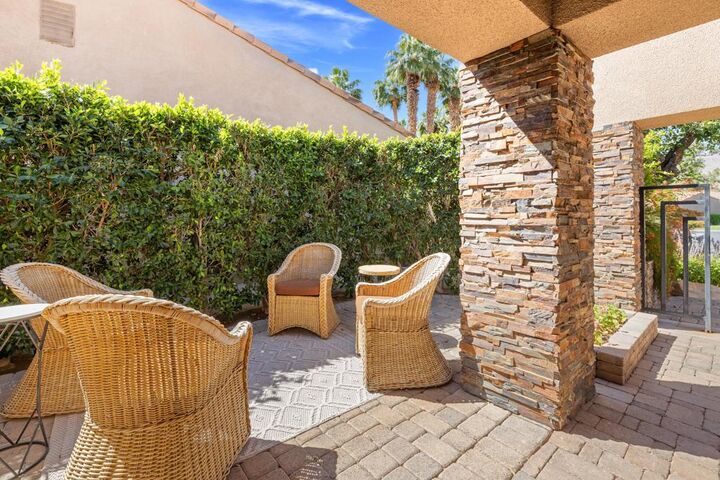 Property Photo:  73231 Mariposa Drive  CA 92260 