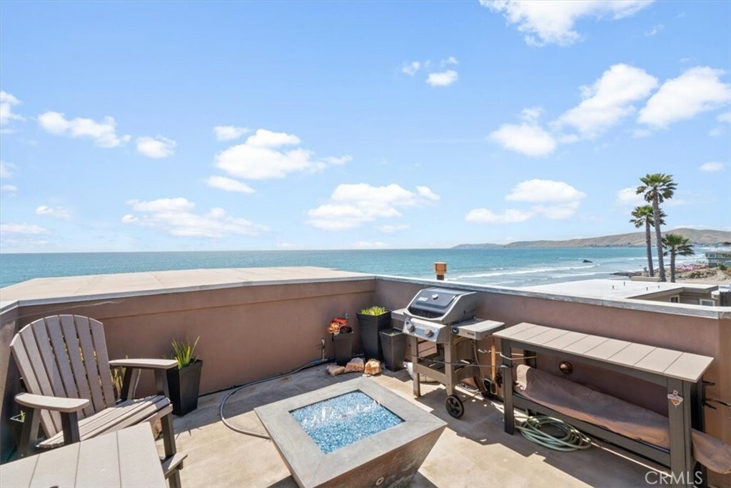Property Photo:  3352 Studio Drive  CA 93430 
