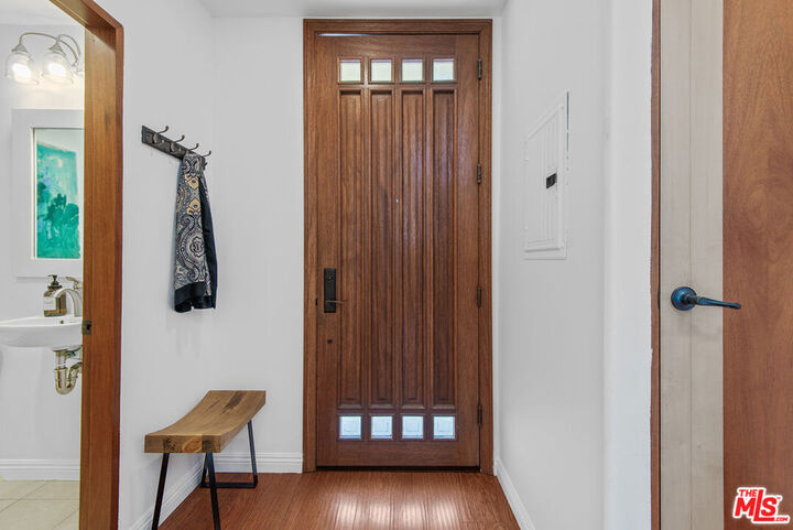 Property Photo: 5303 Satsuma Avenue 113 CA 91601