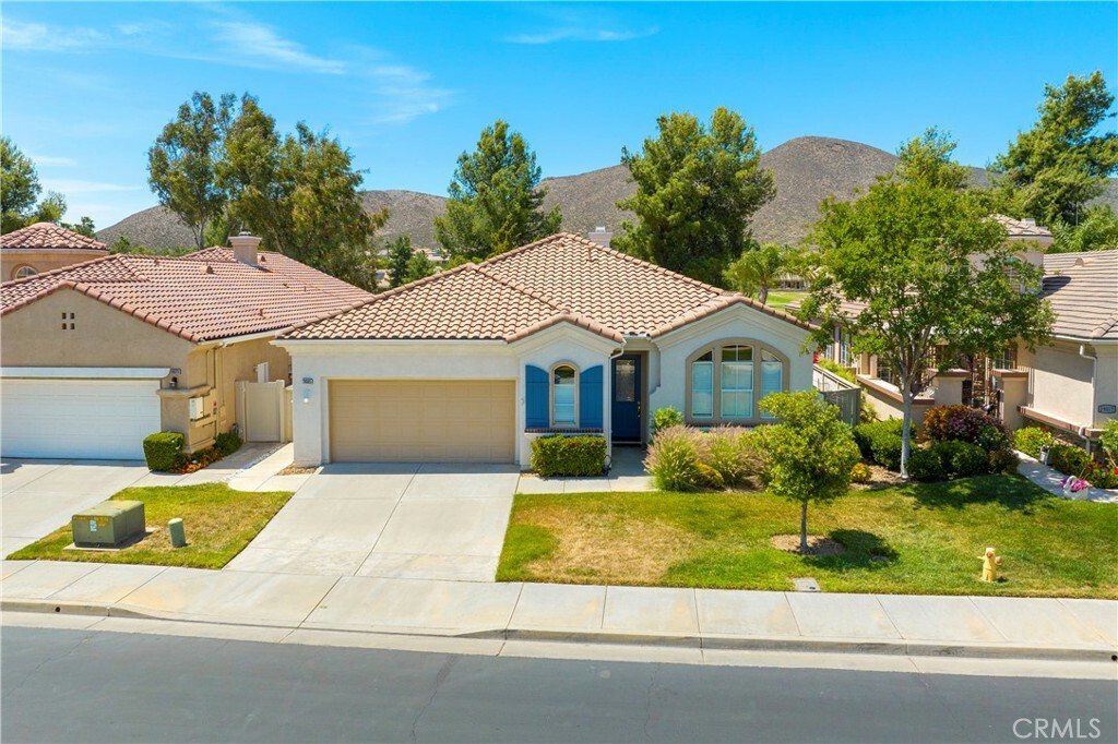 Property Photo: 29365 Sparkling Drive CA 92584