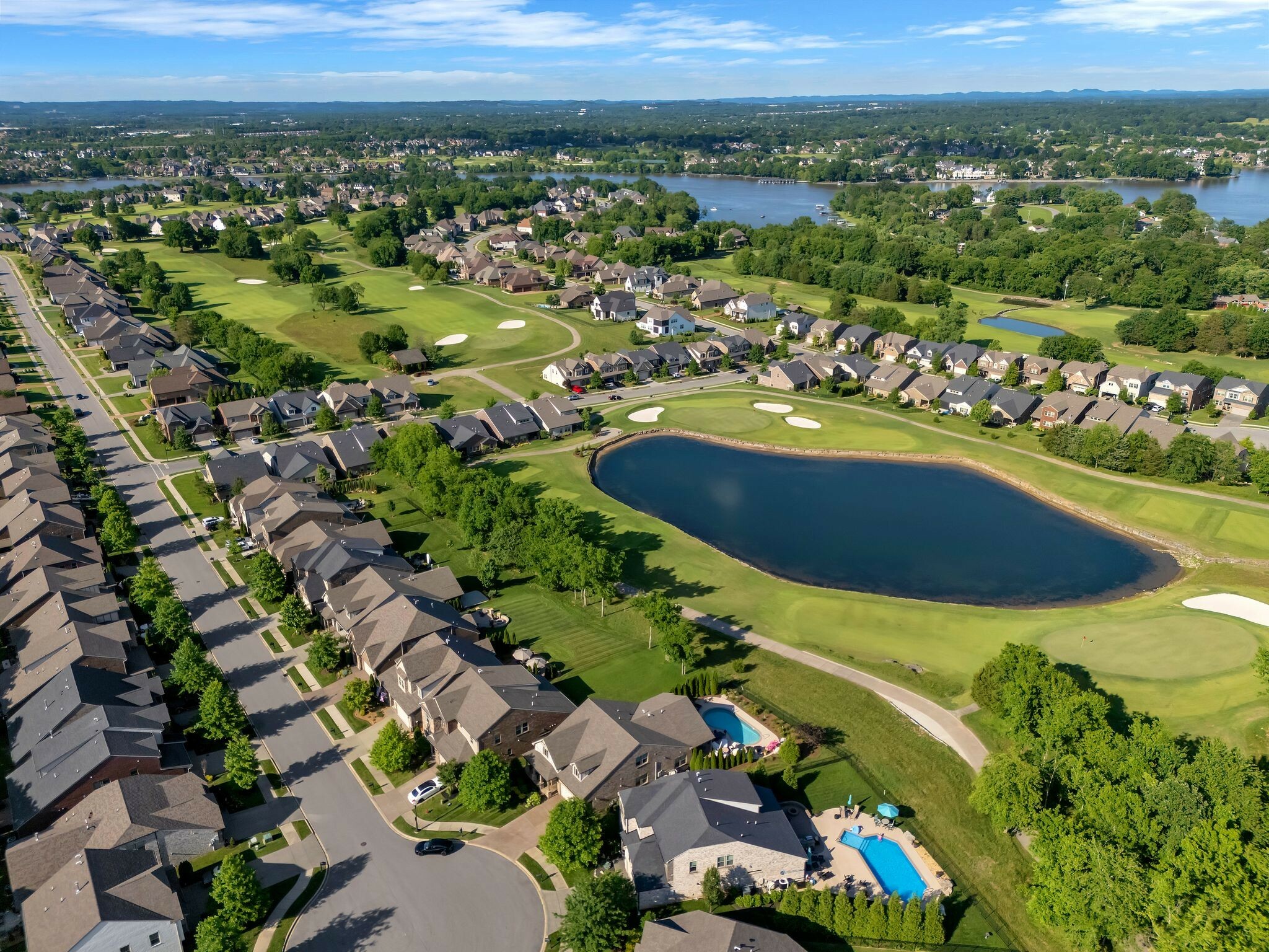 Property Photo:  1727 Foxland Blvd  TN 37066 