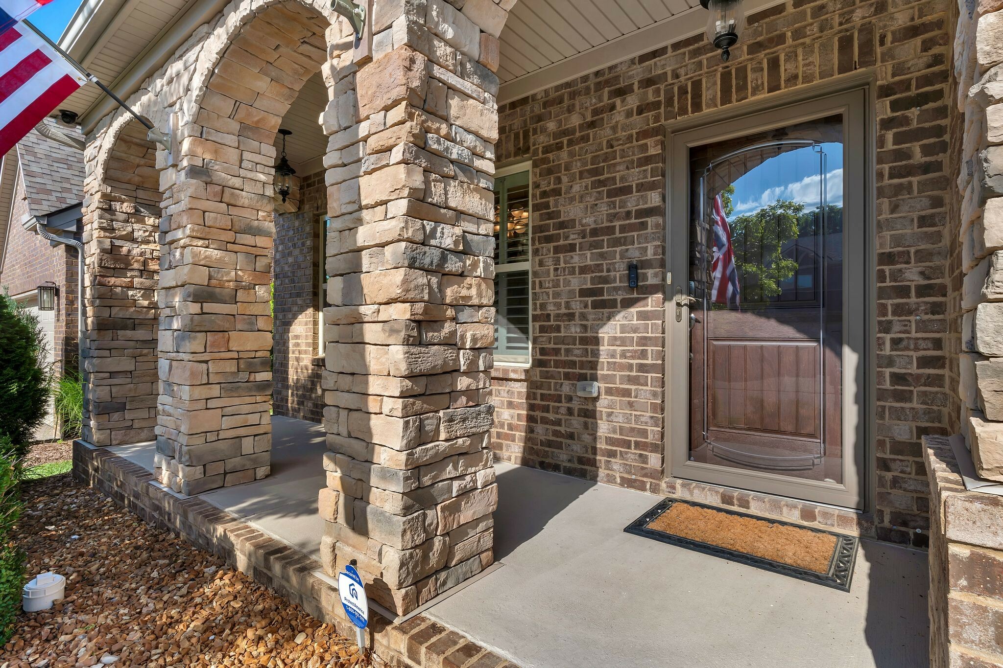 Property Photo: 1727 Foxland Blvd TN 37066