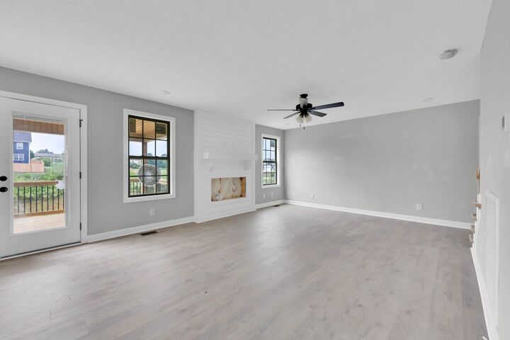 Property Photo:  246 Wesson Drive  TN 37043 