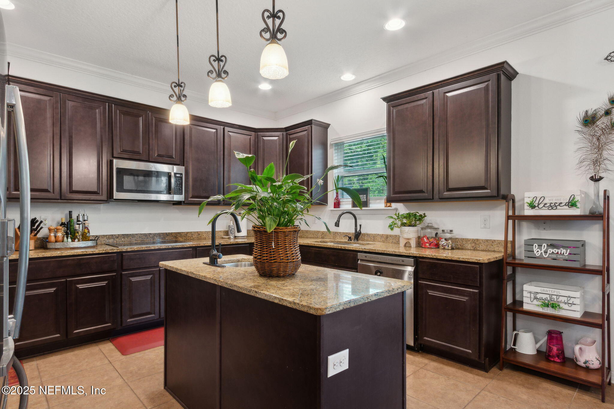 Property Photo: 77181 Lumber Creek Boulevard FL 32097