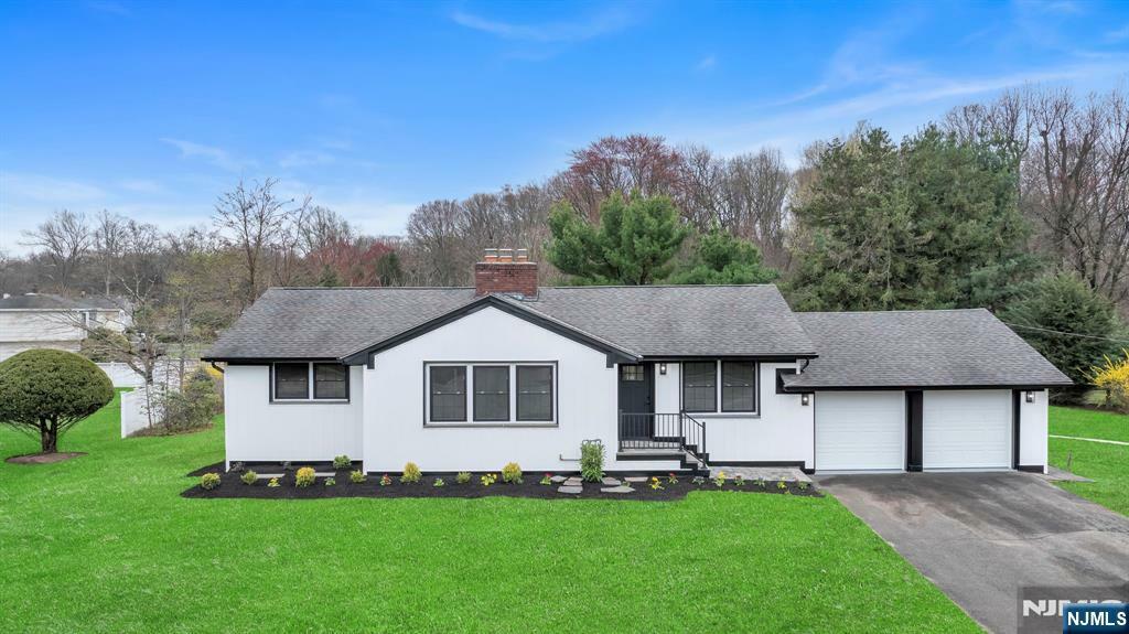 Property Photo:  76 Hollywood Avenue  NJ 07004 