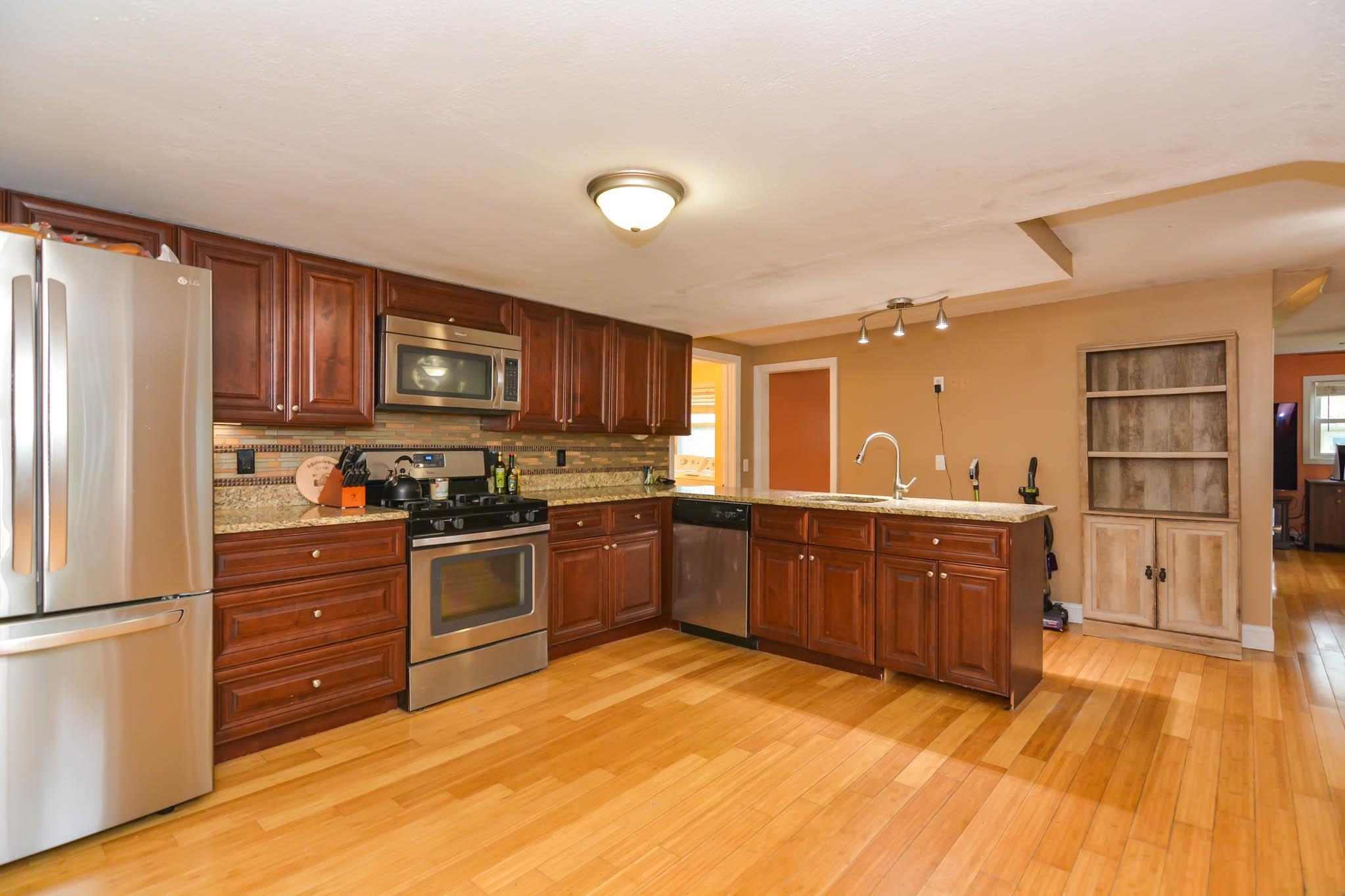 Property Photo: 4 Hilda Avenue NH 03038