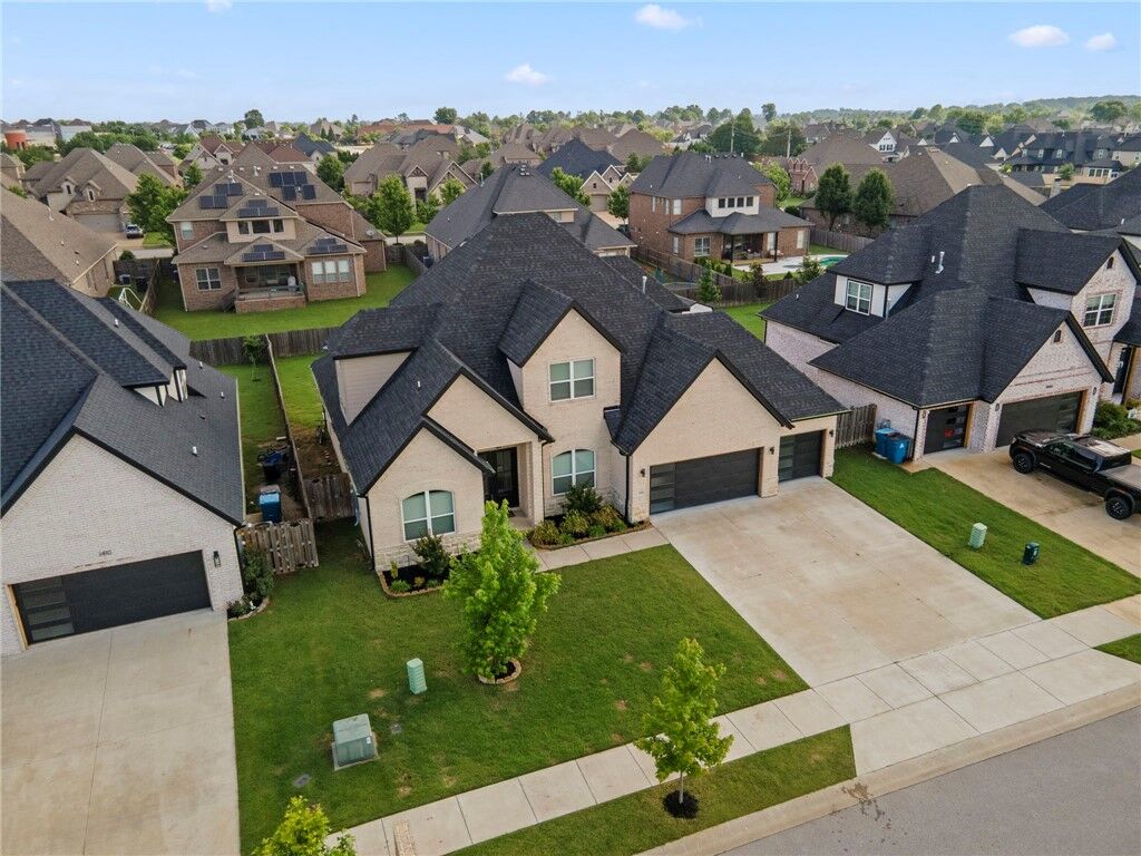 Property Photo: 1408 SW Breeze Court AR 72713