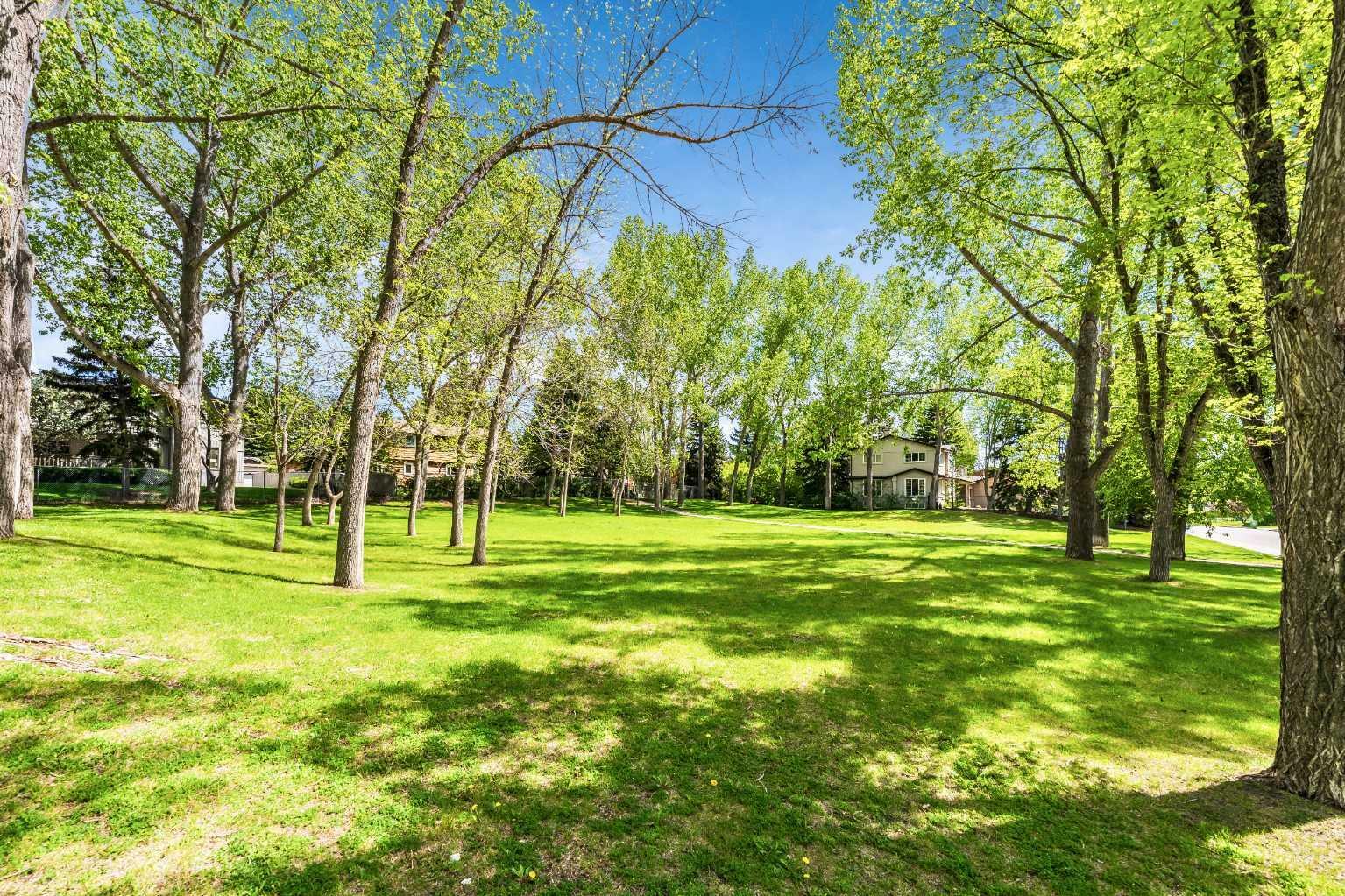Photo de la propriété:  1133 Varsity Estates Rise NW  AB T3B 2V9 