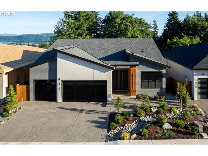 480 W U St  Washougal WA 98671 photo