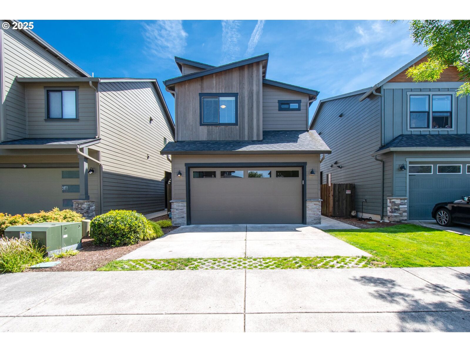 Property Photo:  15519 NE 108th Way  WA 98682 
