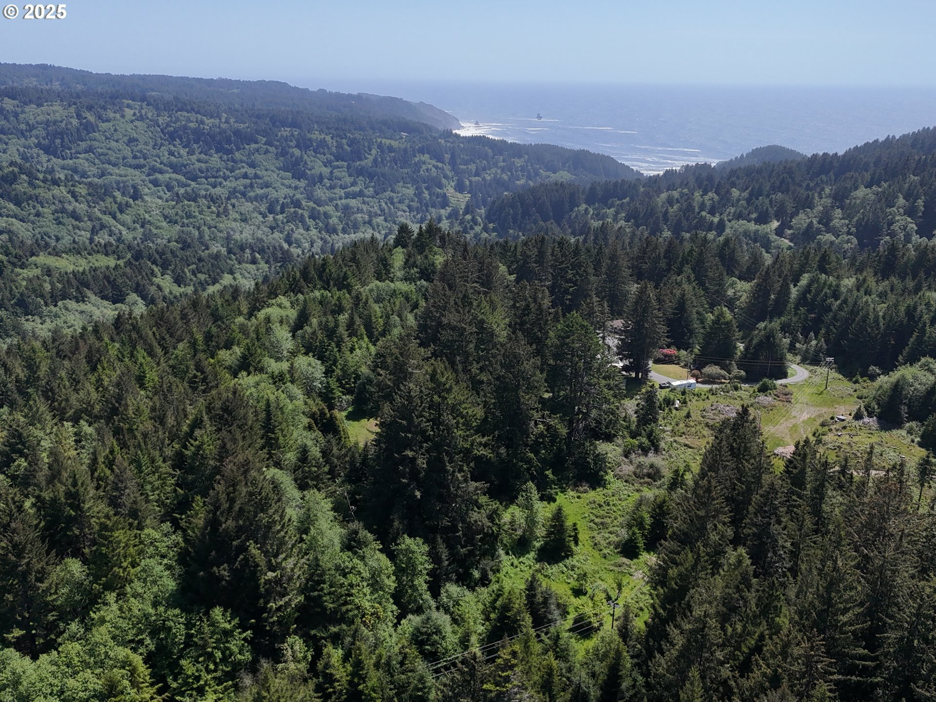 Property Photo: 20452 Whaleshead Rd OR 97415