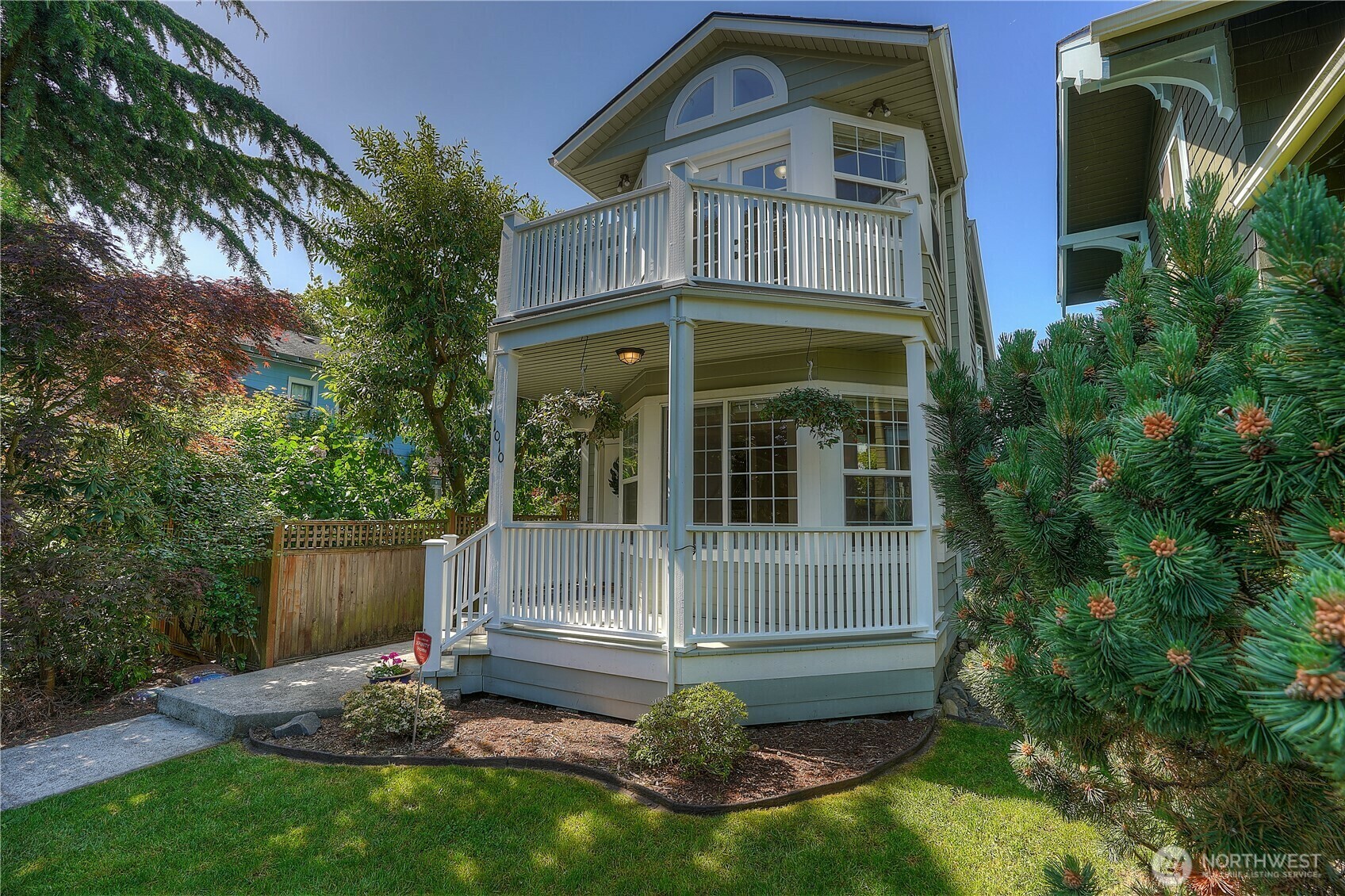 Property Photo: 1010 N Cushman Avenue WA 98403