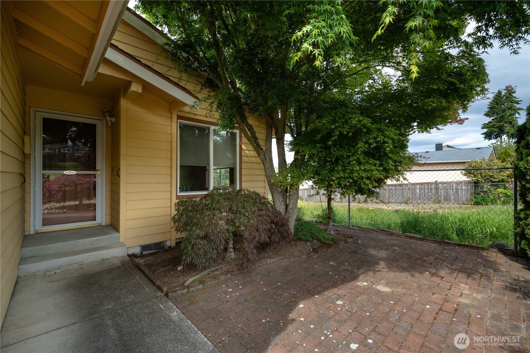 Property Photo: 5419 N Court Street WA 98407