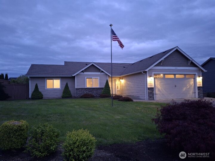 Property Photo:  7113  280th Place NW  WA 98292 