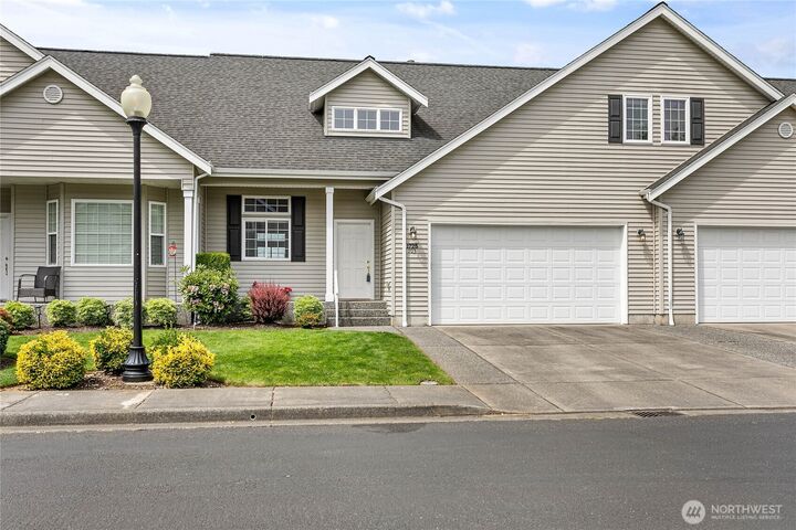 1725  Harrison Place 103  Lynden WA 98264 photo