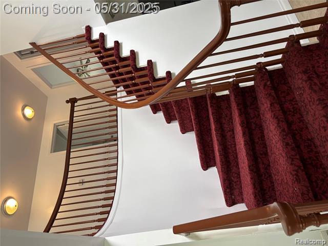 Property Photo: 5420 Southlawn Drive MI 48310