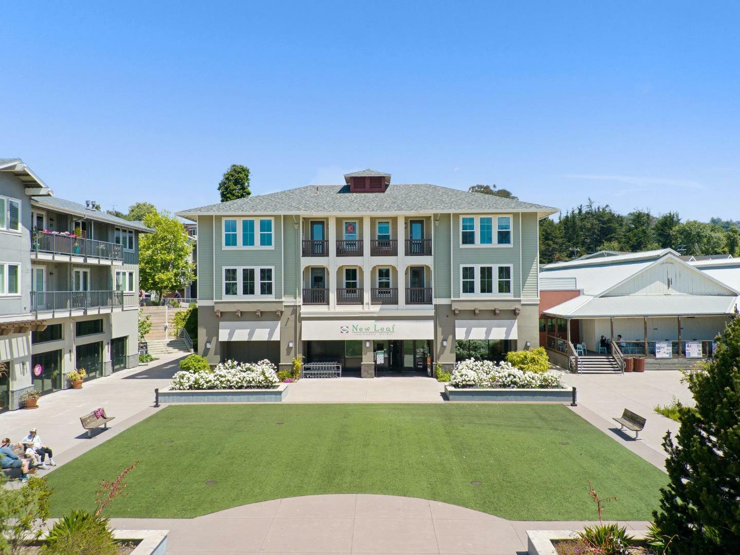 Property Photo: 141 Aptos Village Way 302 CA 95003