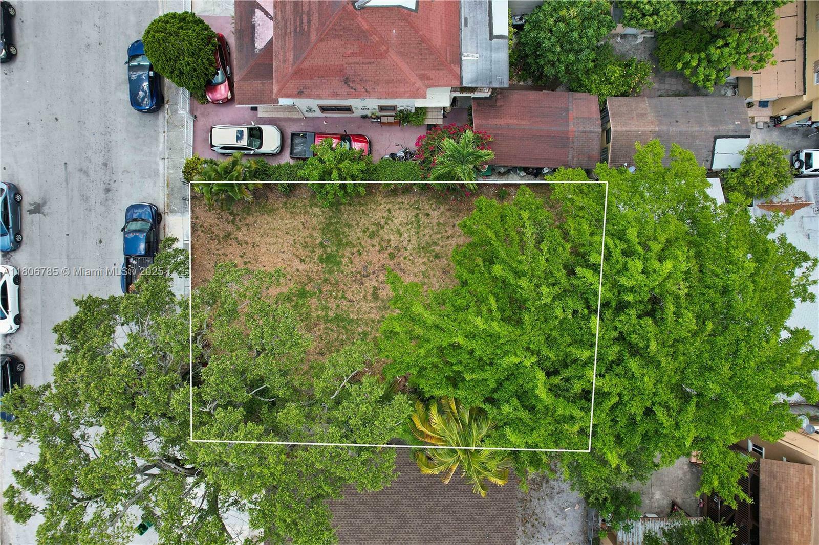 Property Photo: 1873 NW Flagler Ter FL 33125