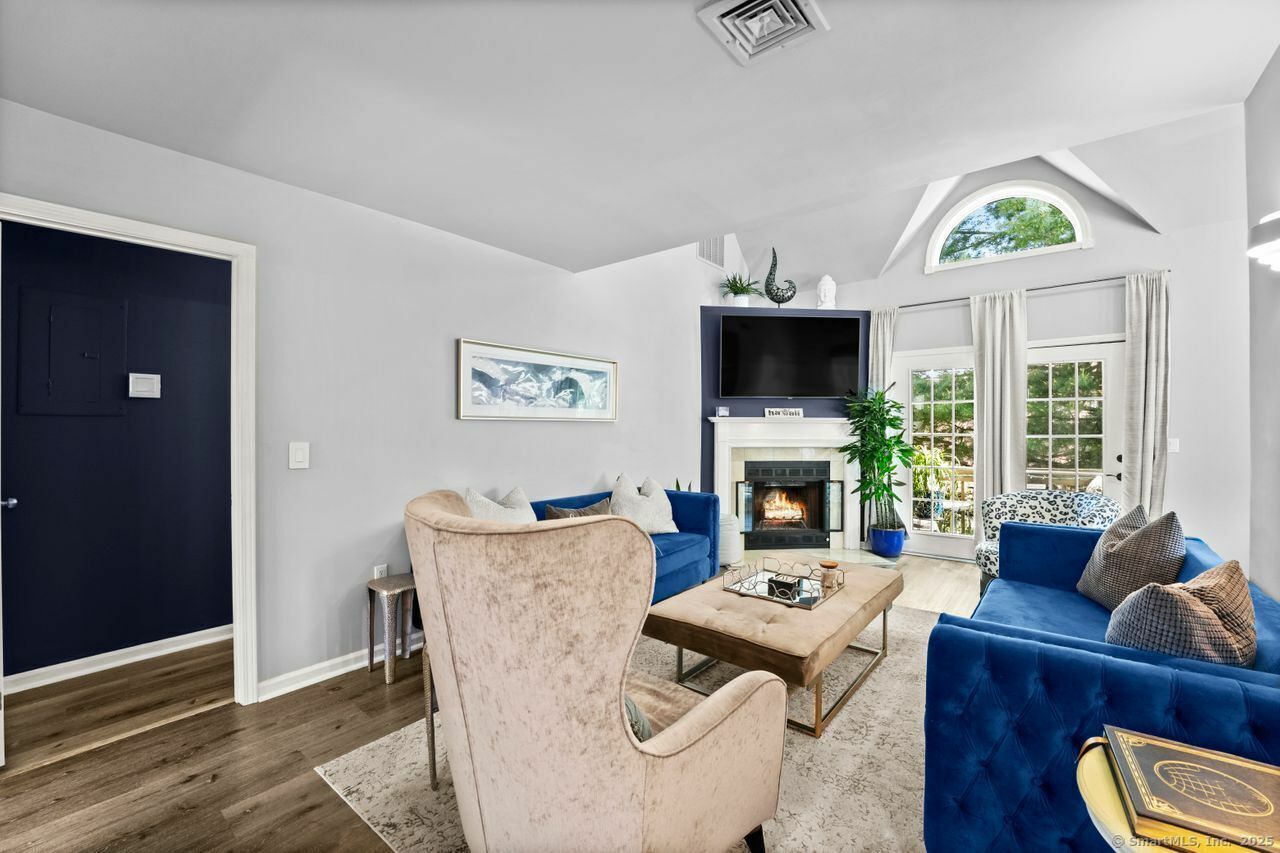 Property Photo: 668 Glenbrook Road 25 CT 06906