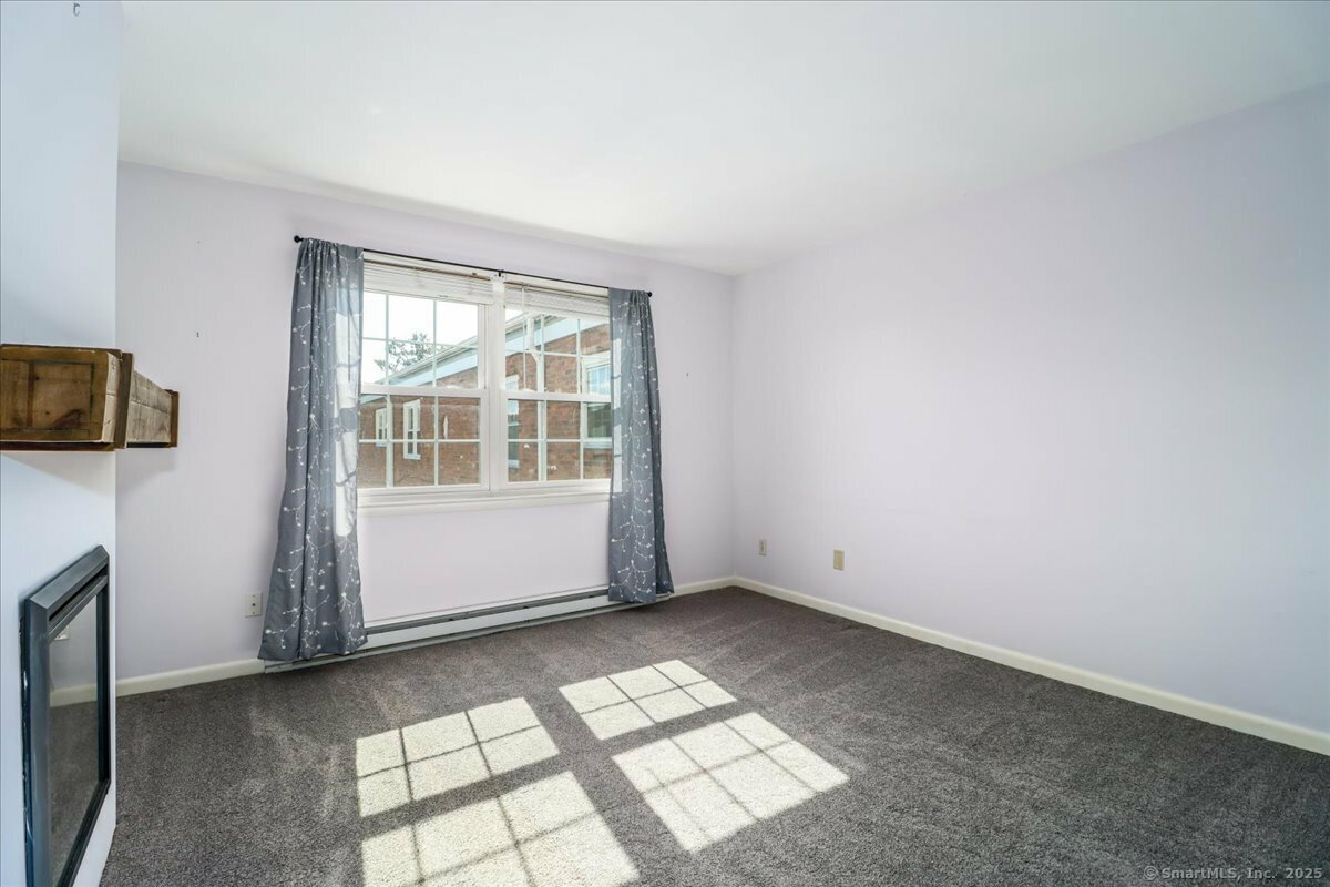 Property Photo: 12 Terrace Place 12 CT 06776