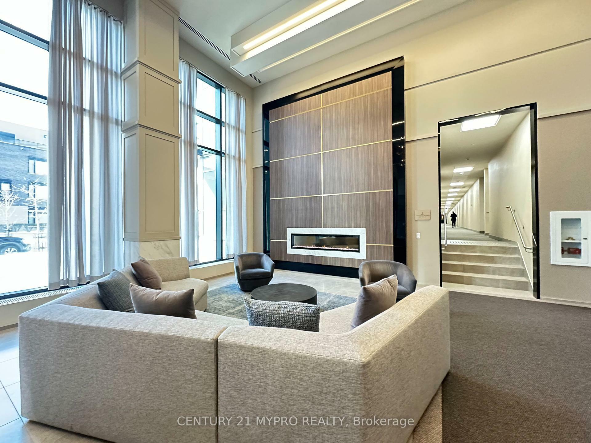Property Photo: 4055 Parkside Village Drive 1514 ON L5B 0K8