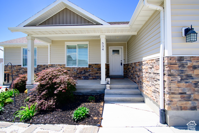Property Photo: 534 S Chan Dr UT 84029
